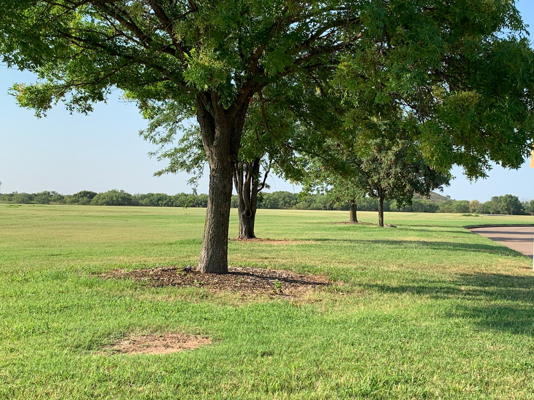 Lake Wichita Park景点图片