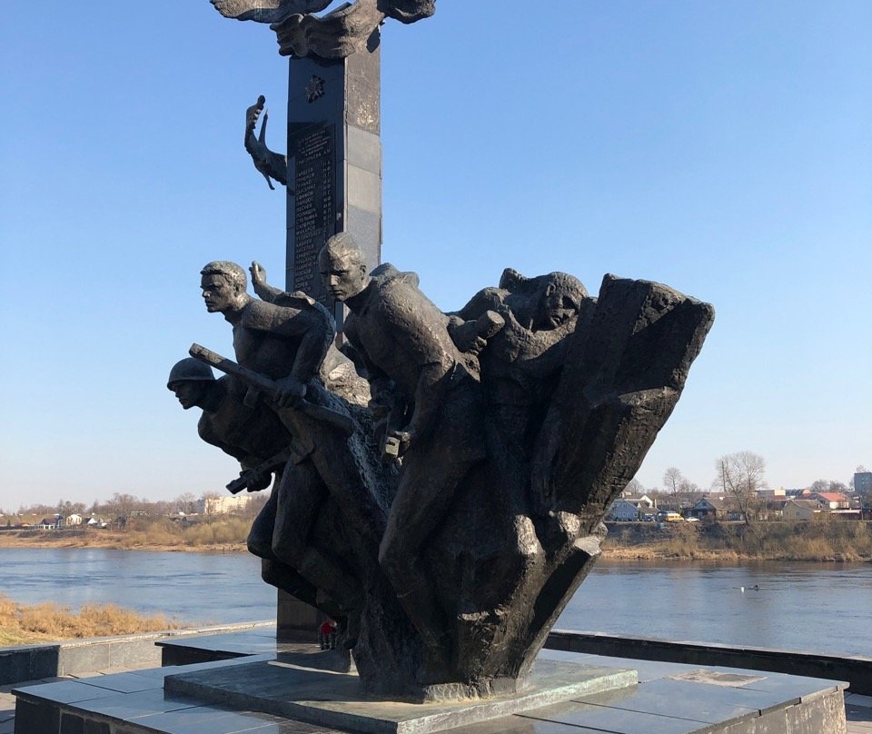 Monument to 23 Soldiers-Guardsmen-波洛茨克必去景点