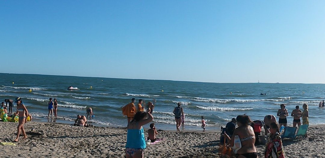Plage du Boucanet-勒格罗迪鲁瓦必去景点