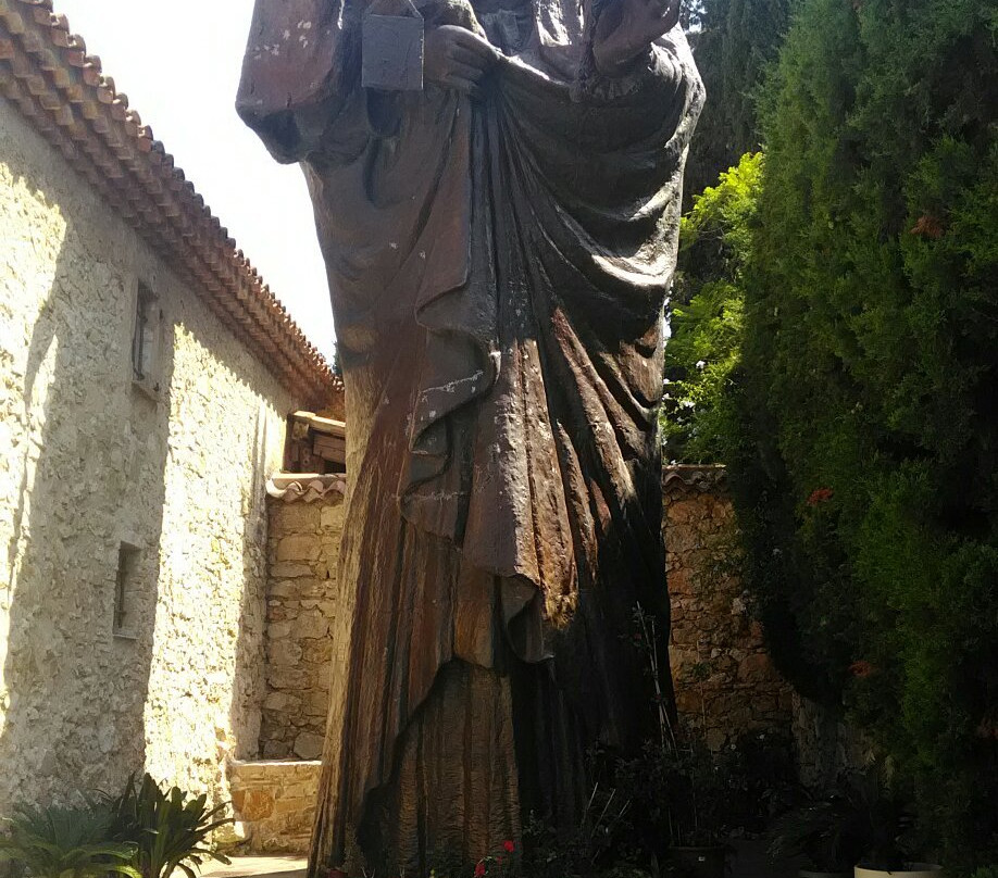 Chapelle Saint Hospice-圣让卡弗尔拉必去景点