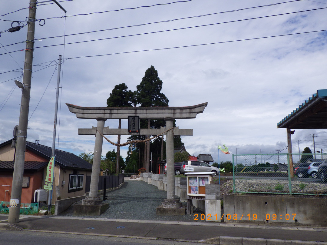 Okamisawa Shrine景点图片
