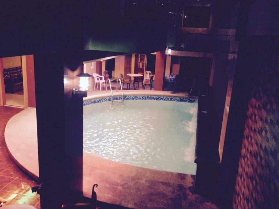 SouthPoolSide Tourist Inn主图