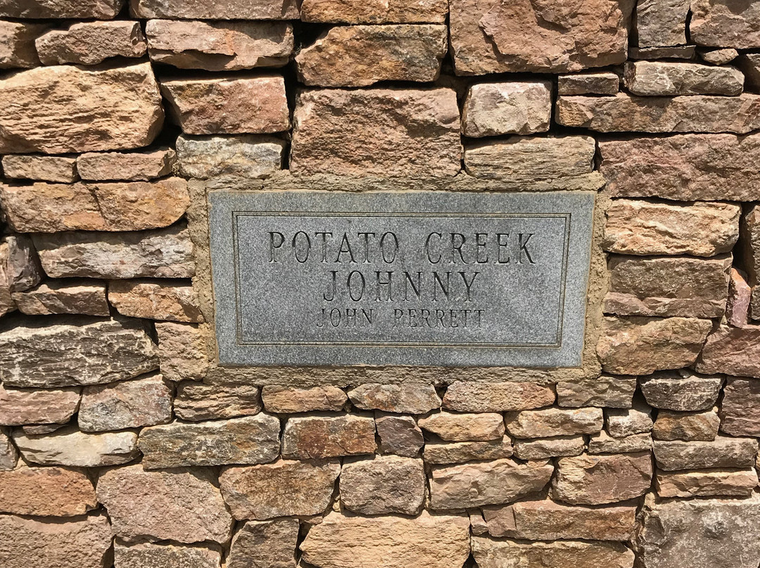 Mount Moriah Cemetery-戴德伍德必去景点