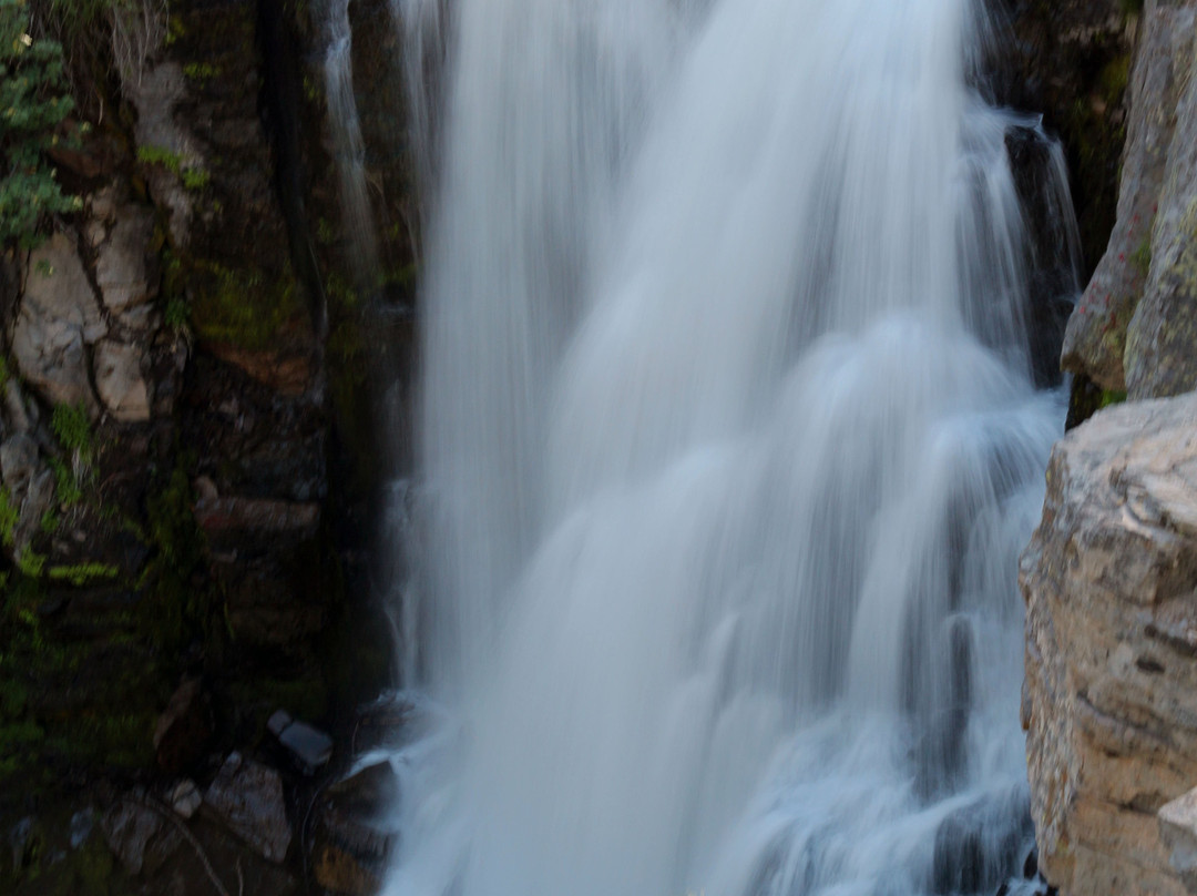 Kings Creek Falls景点图片