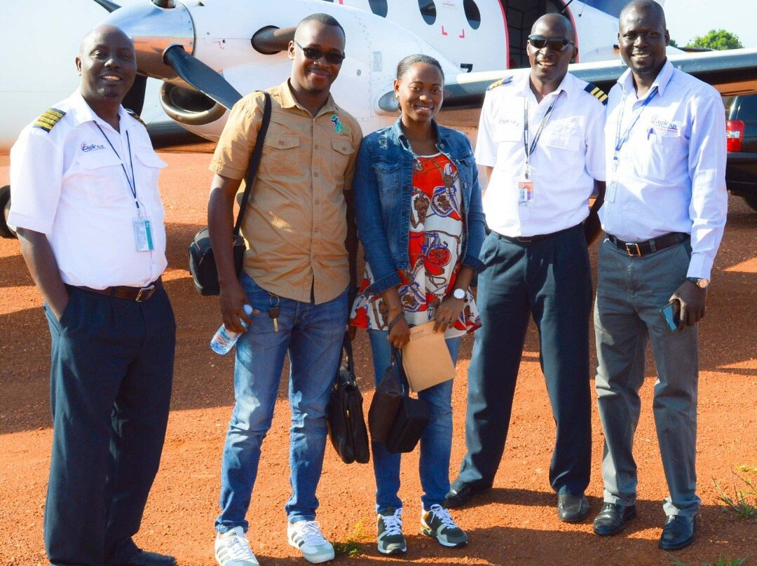 The White Castle主图