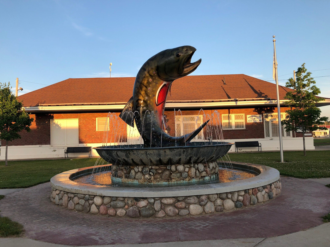 National Trout Memorial-Kalkaska必去景点