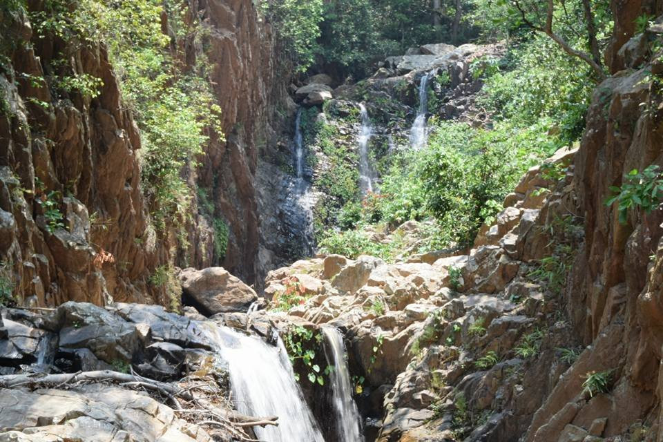 Gudguda Water Fall景点图片