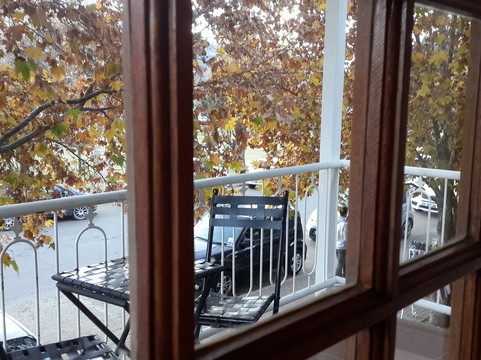 Red Mountain House主图