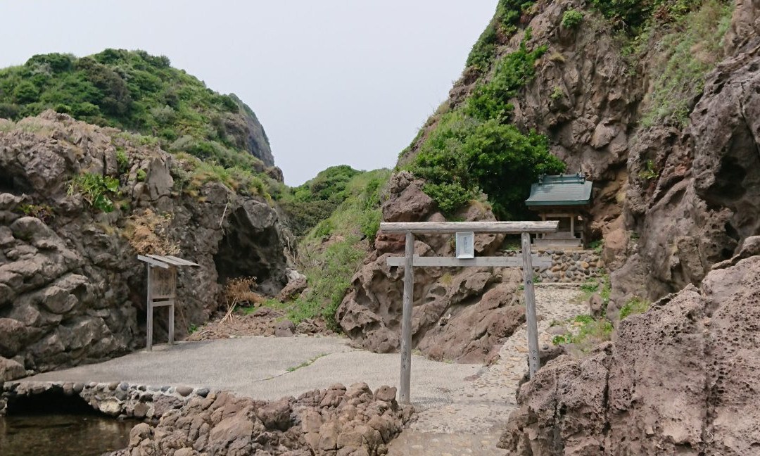 Kuniga Shrine-西之岛町必去景点