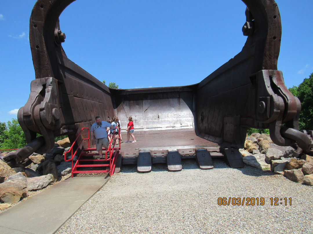 Miners' Memorial Park景点图片