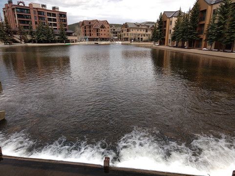 大街车站酒店主图