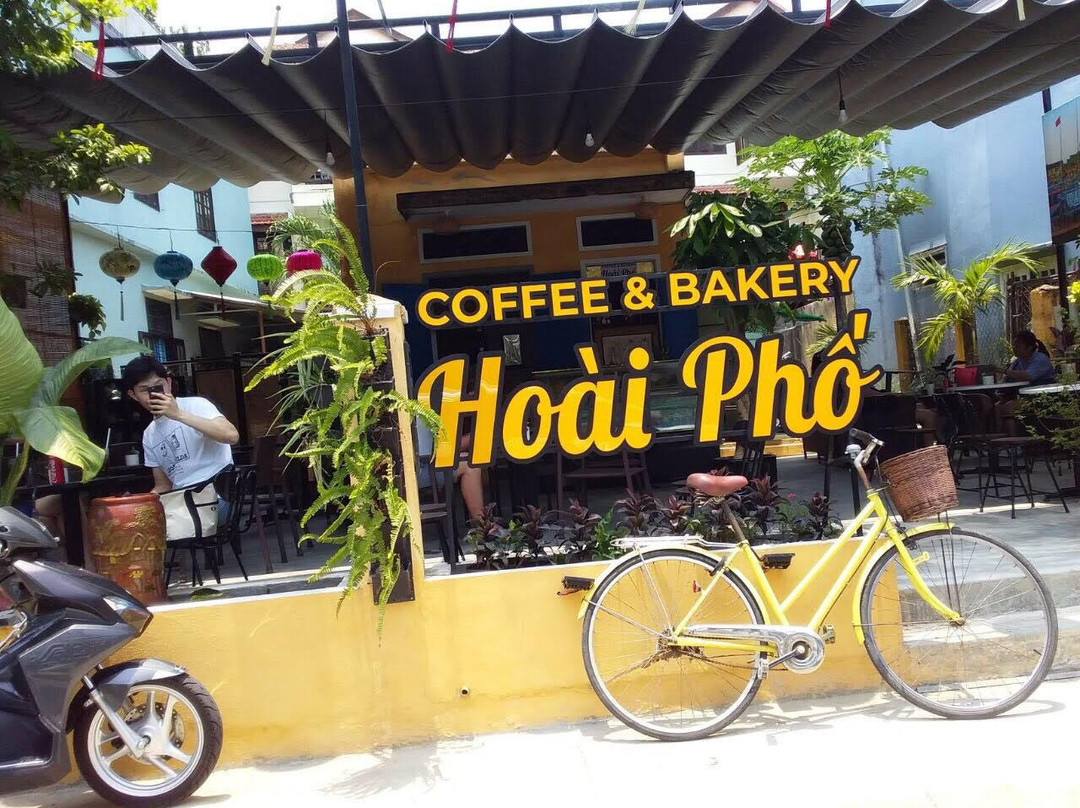 Hoai Pho Bakery & Coffee