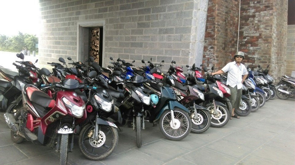 Cheap Motorbike Rental in Ninh Binh景点图片