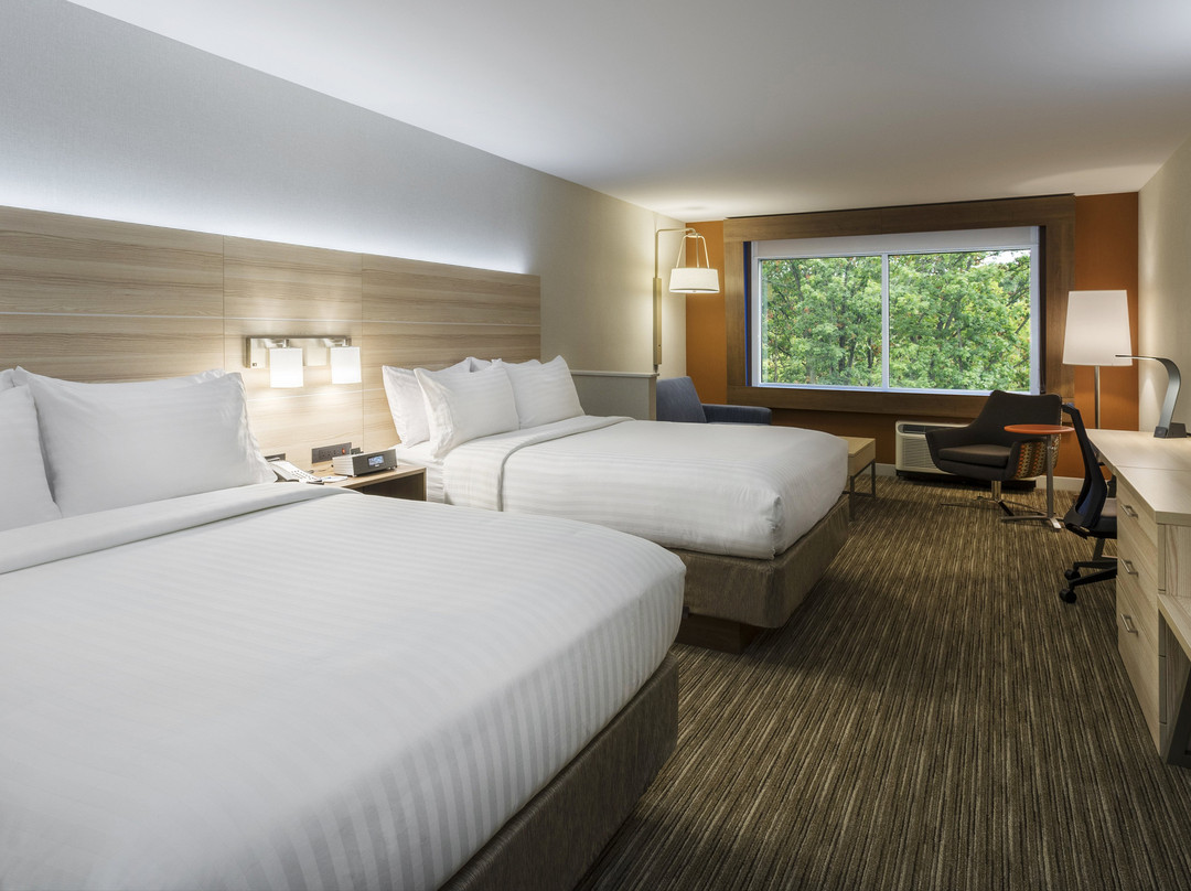 Holiday Inn Express & Suites Medina By IHG主图