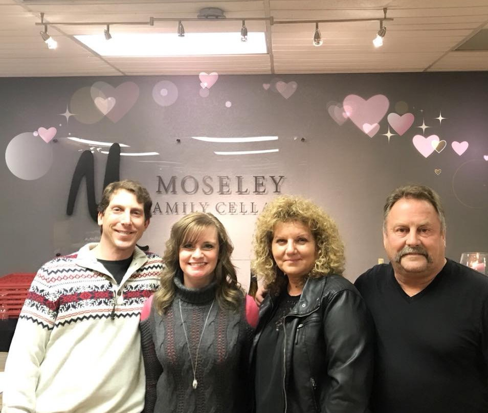 Moseley Family Cellars-雷丁必去景点