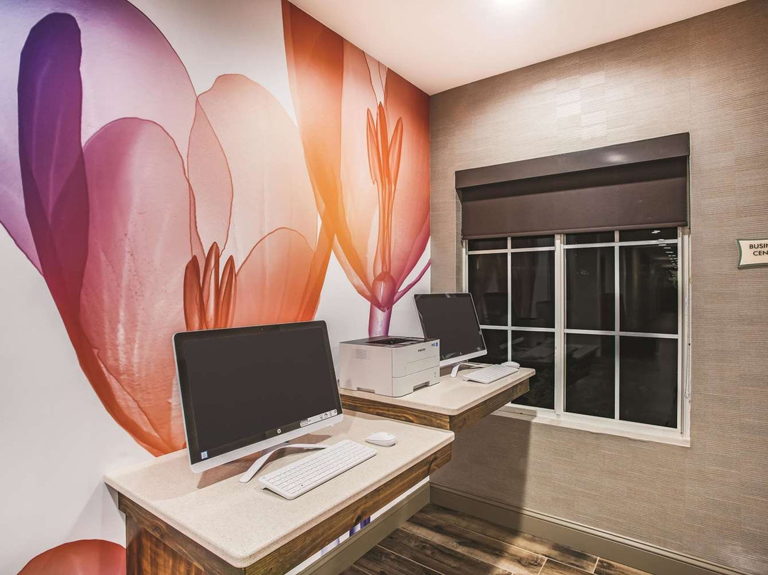 La Quinta Inn & Suites by Wyndham Chambersburg主图