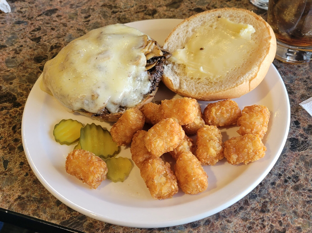 Hollander's Pub & Grill