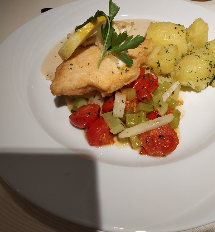 阿斯科纳维塔尔酒店主图