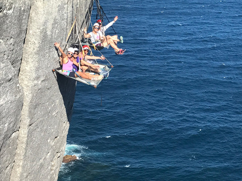 PaddleRock-卧龙岗市必去景点