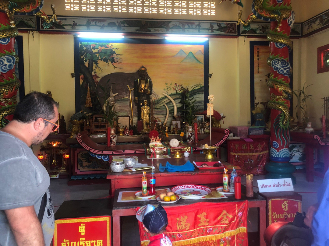 Chao Por Koh Chang Shrine-象岛必去景点
