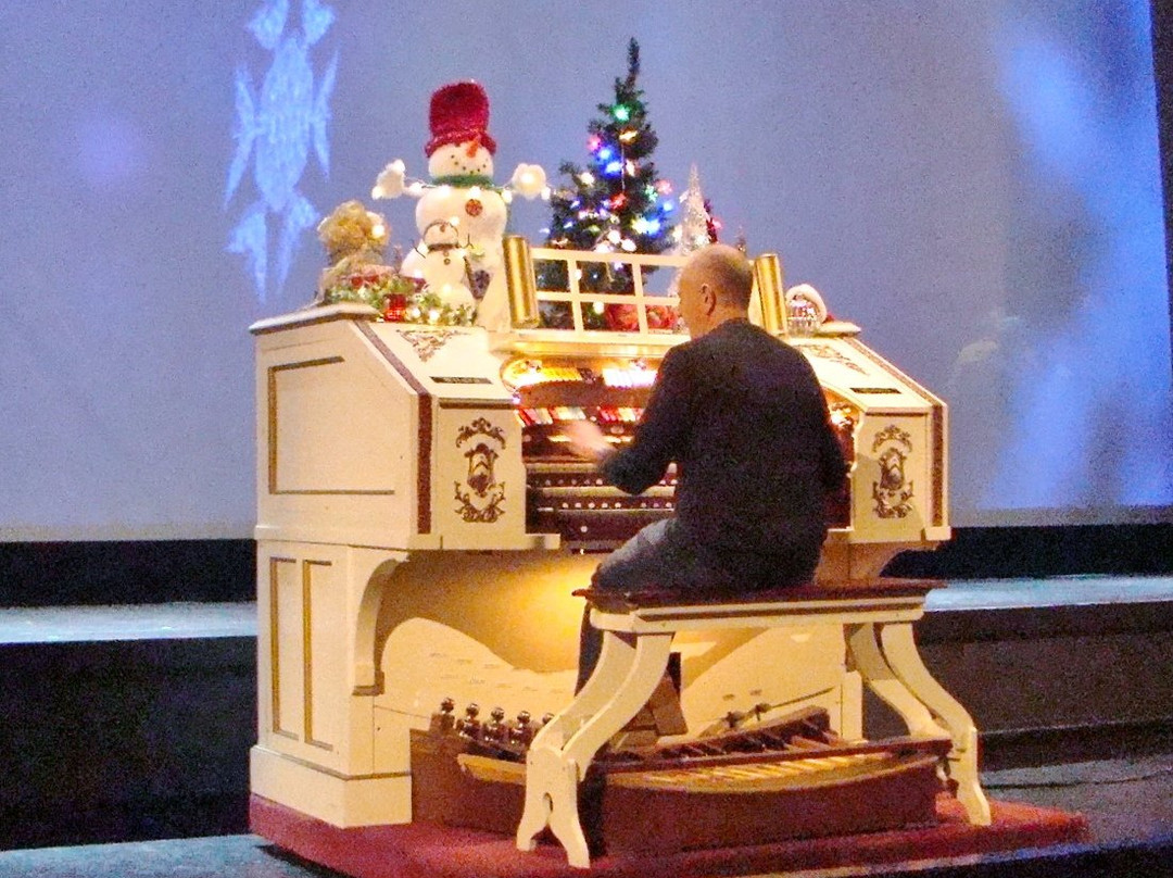 Canton Palace Theatre-坎顿必去景点