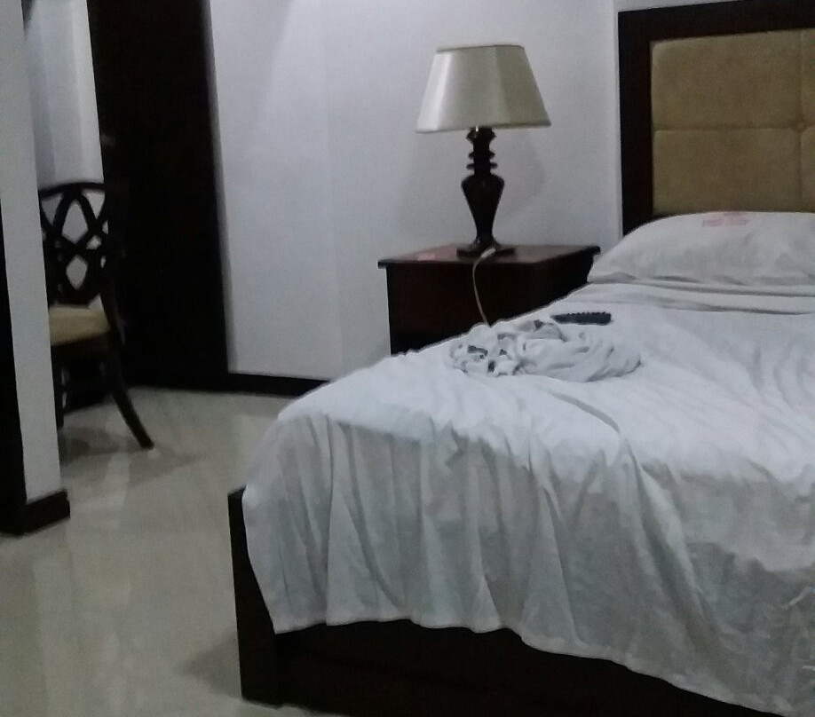 Hafa Adai Court Hotel主图