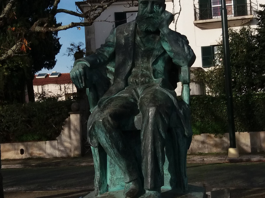 Estatua de Joao de Deus-科英布拉区必去景点
