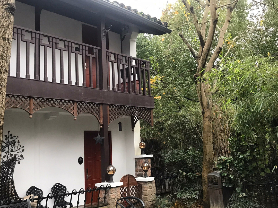 玉榕西湖别院度假酒店主图