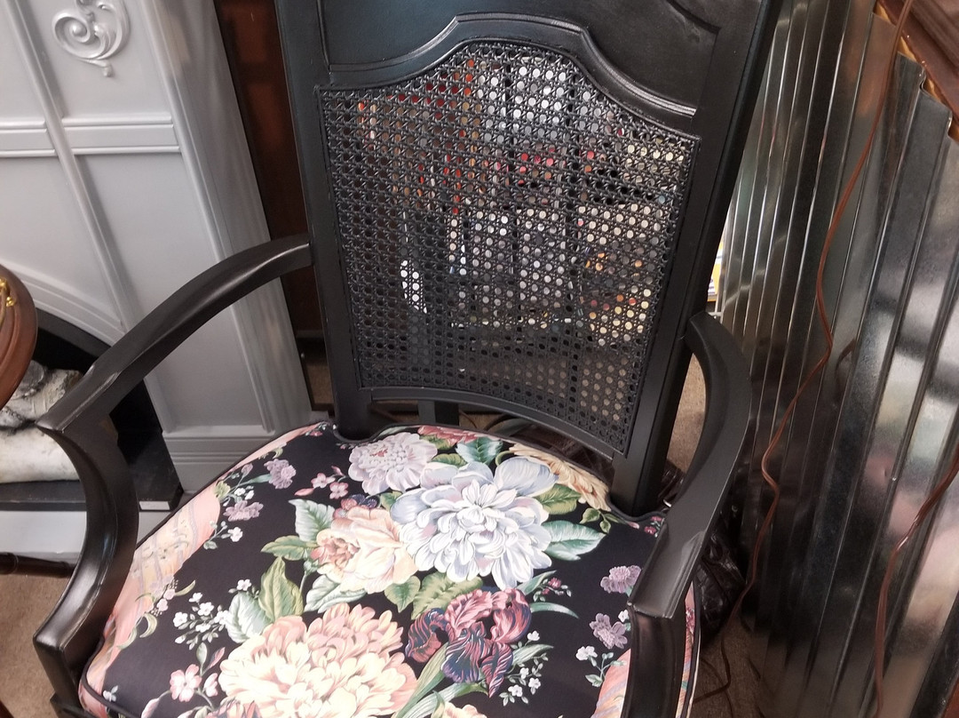 Broadway Antique Mall-Lebanon必去景点