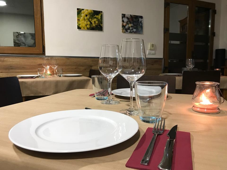 Fontanars dels Aforins餐馆和美食-La Toscana Restaurant