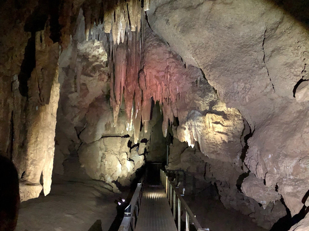 Cuta Cuta Cave-凯瑟琳必去景点