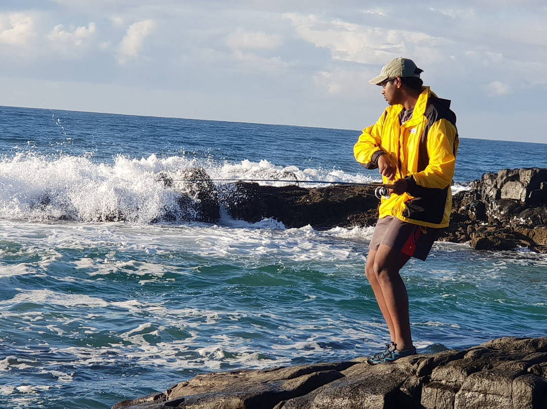 Hole in the Wall主图