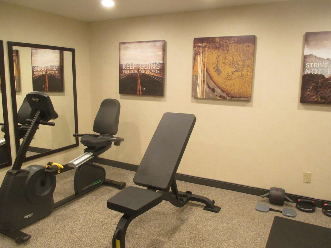 Best Western Hilliard Inn & Suites主图