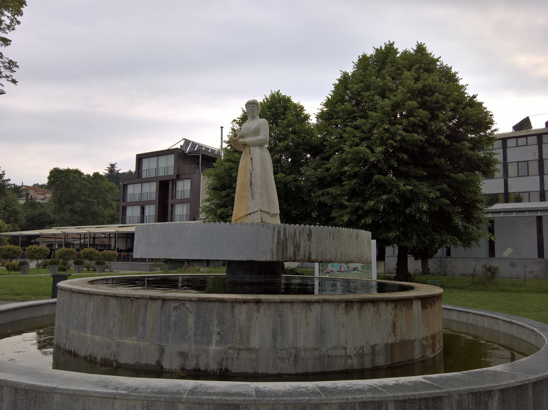 Dojrana Monument-Star Dojran必去景点