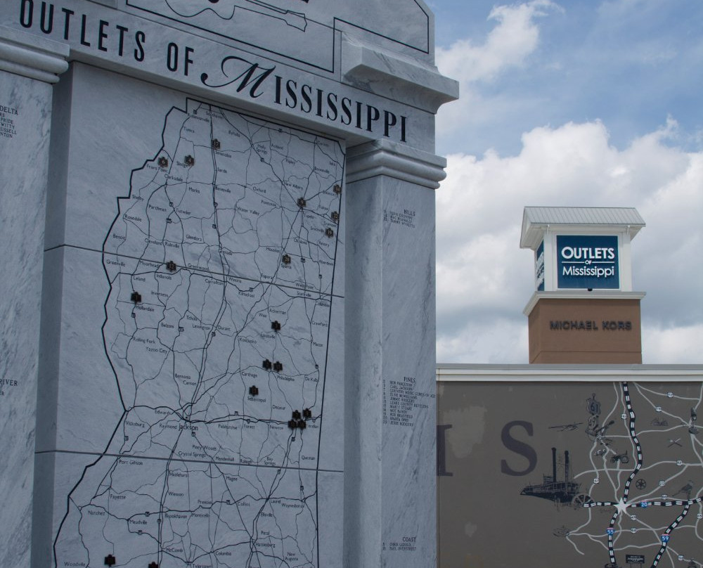 Outlets of Mississippi-珀尔必去景点