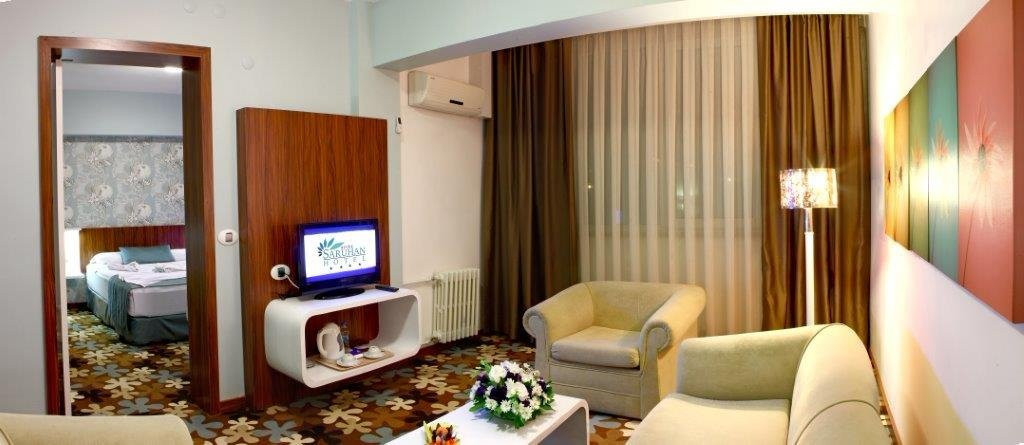 Buyuk Saruhan Hotel主图