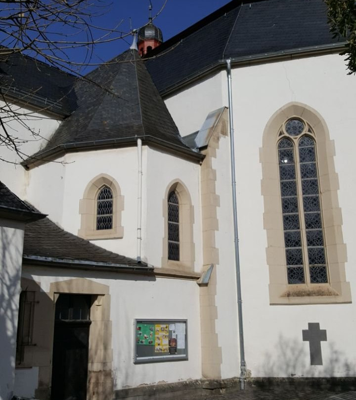 St. Johannes der Täufer Kath. Pfarrkirche in Adenau景点图片