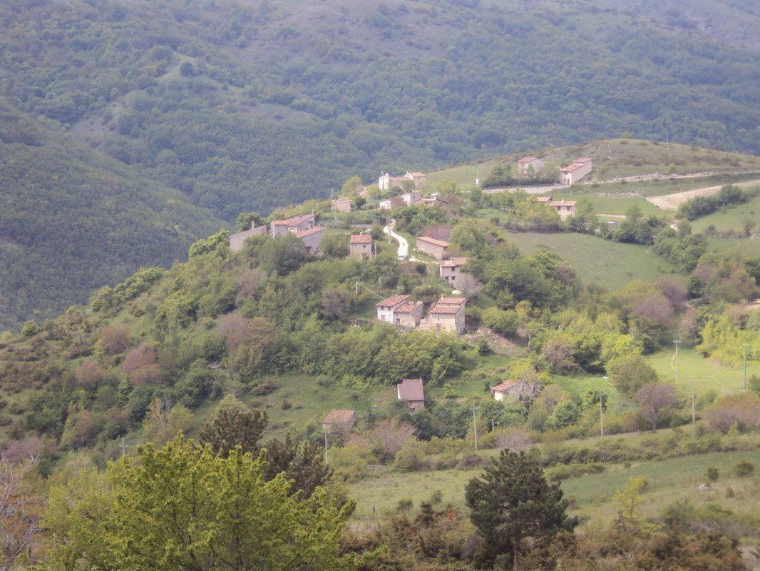 San Pietro della Ienca-拉奎拉必去景点