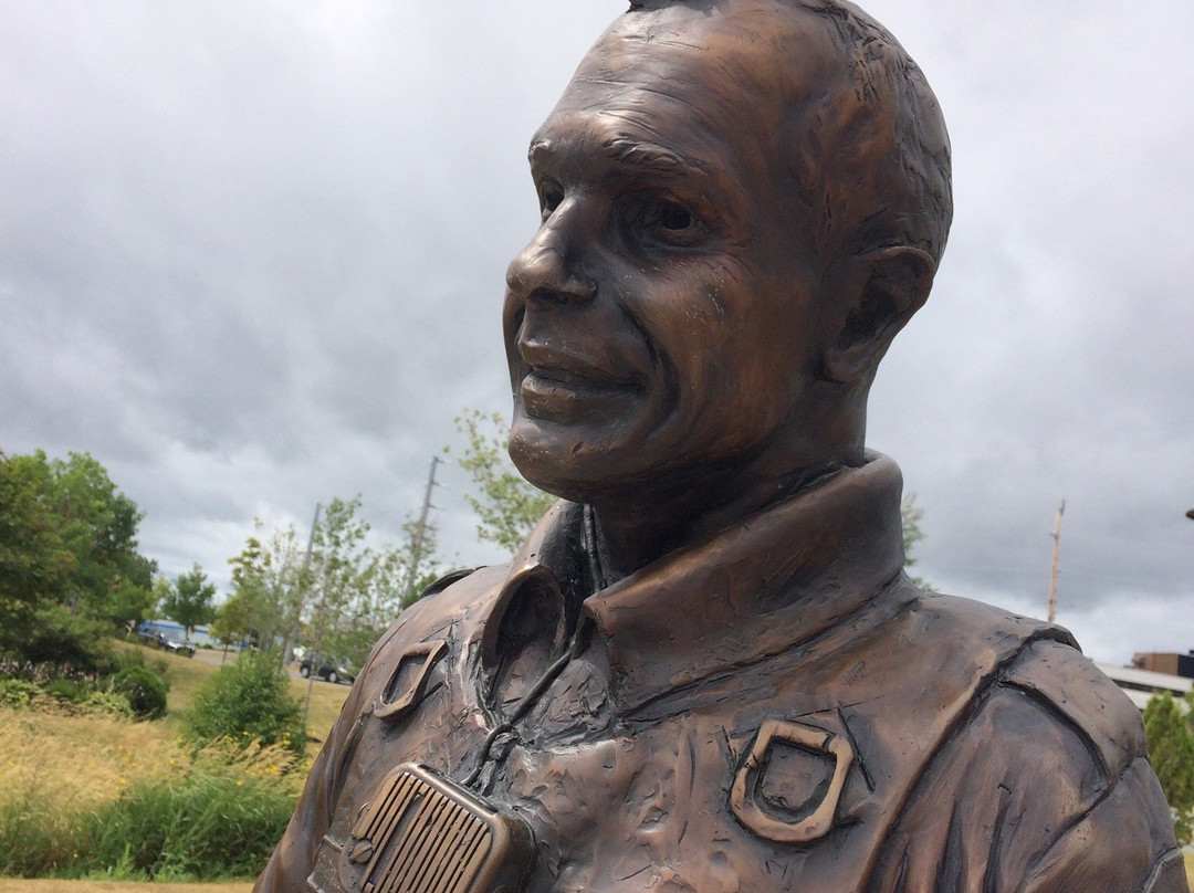 RCMP Memorial-蒙古顿必去景点