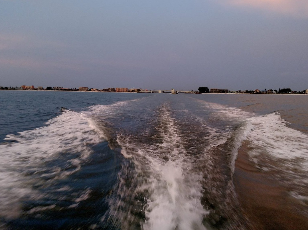 Double O Charters-马德拉海滩必去景点