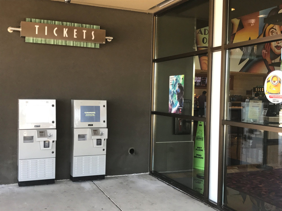 Cinemark Christiana and XD-纽瓦克必去景点