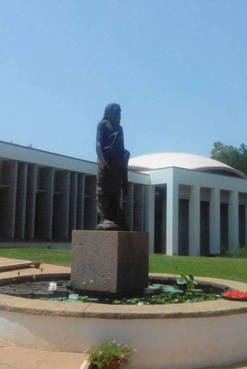 Udaya Tourist Cabs-朋迪榭里必去景点