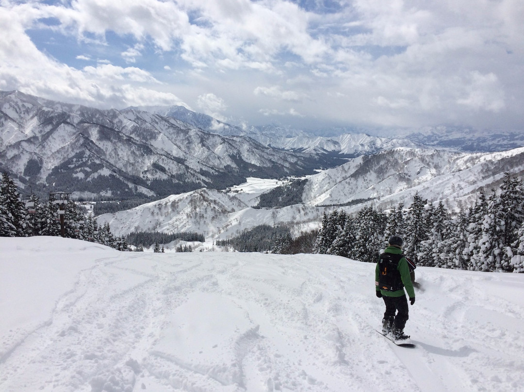 Muikamachi Hakkaisan Ski Resort-南鱼沼市必去景点