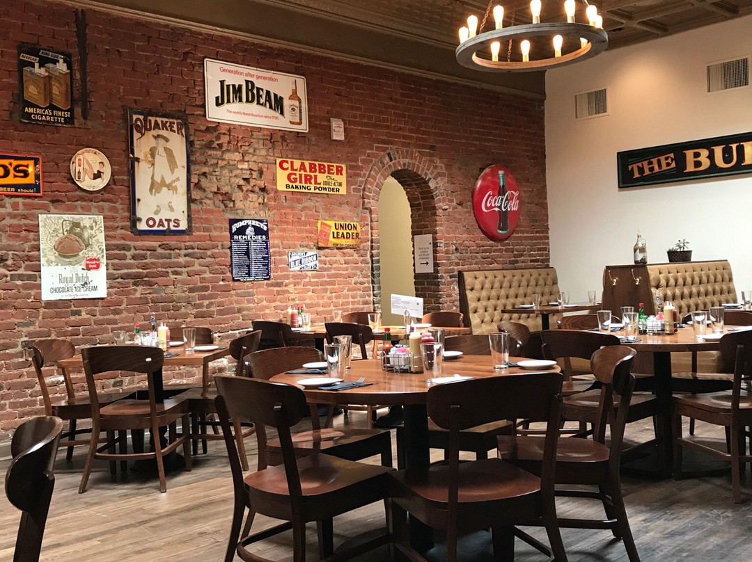 Buffalo Restaurant & Bar