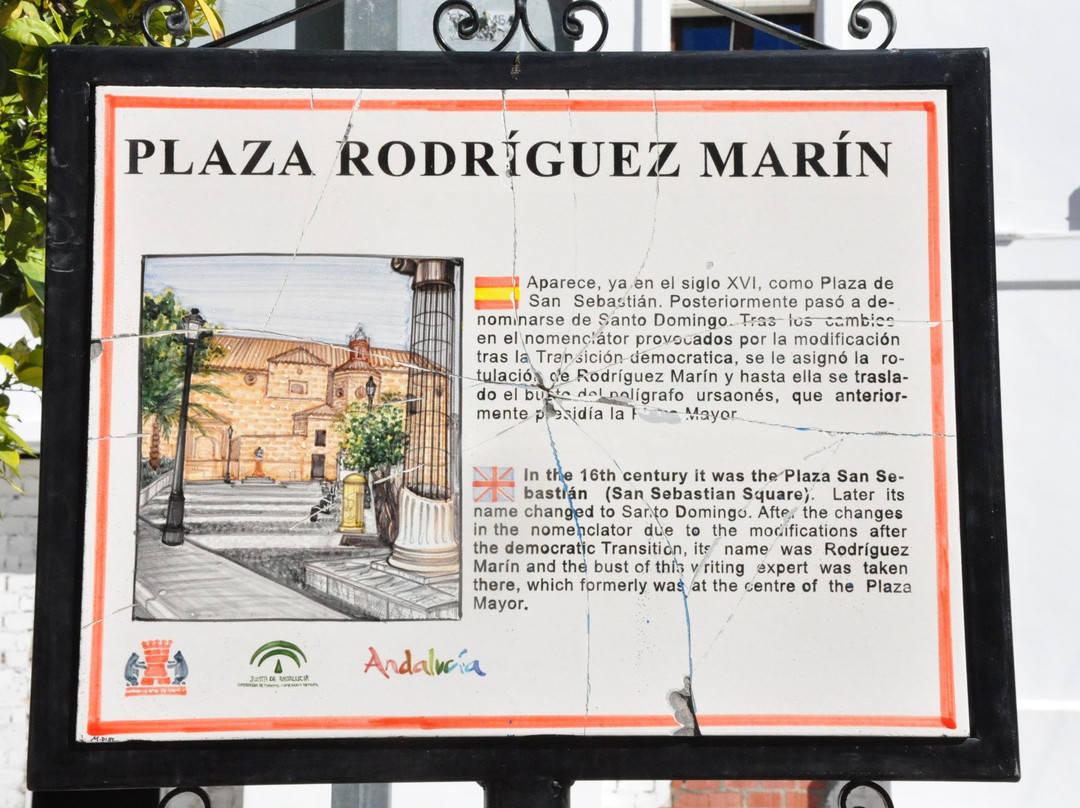 Plaza Rodriguez Marin-Osuna必去景点