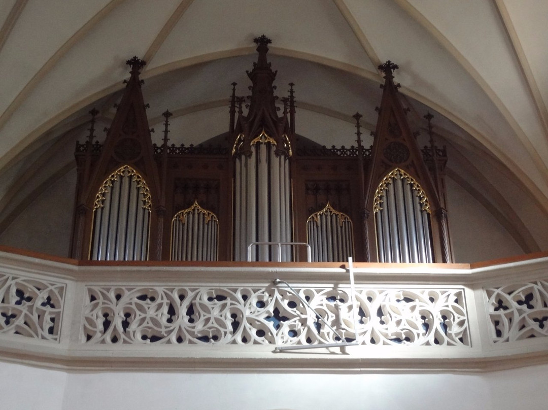Römisch-katholische Kirche - Herz Jesu-Laufen必去景点