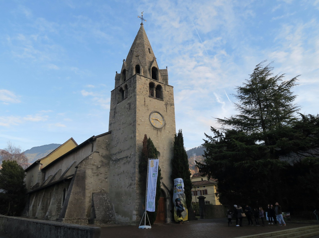 Eglise du Cloître景点图片