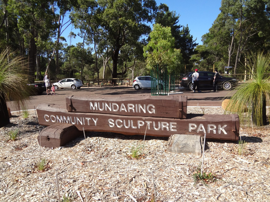 Mundaring Community Sculpture Park景点图片
