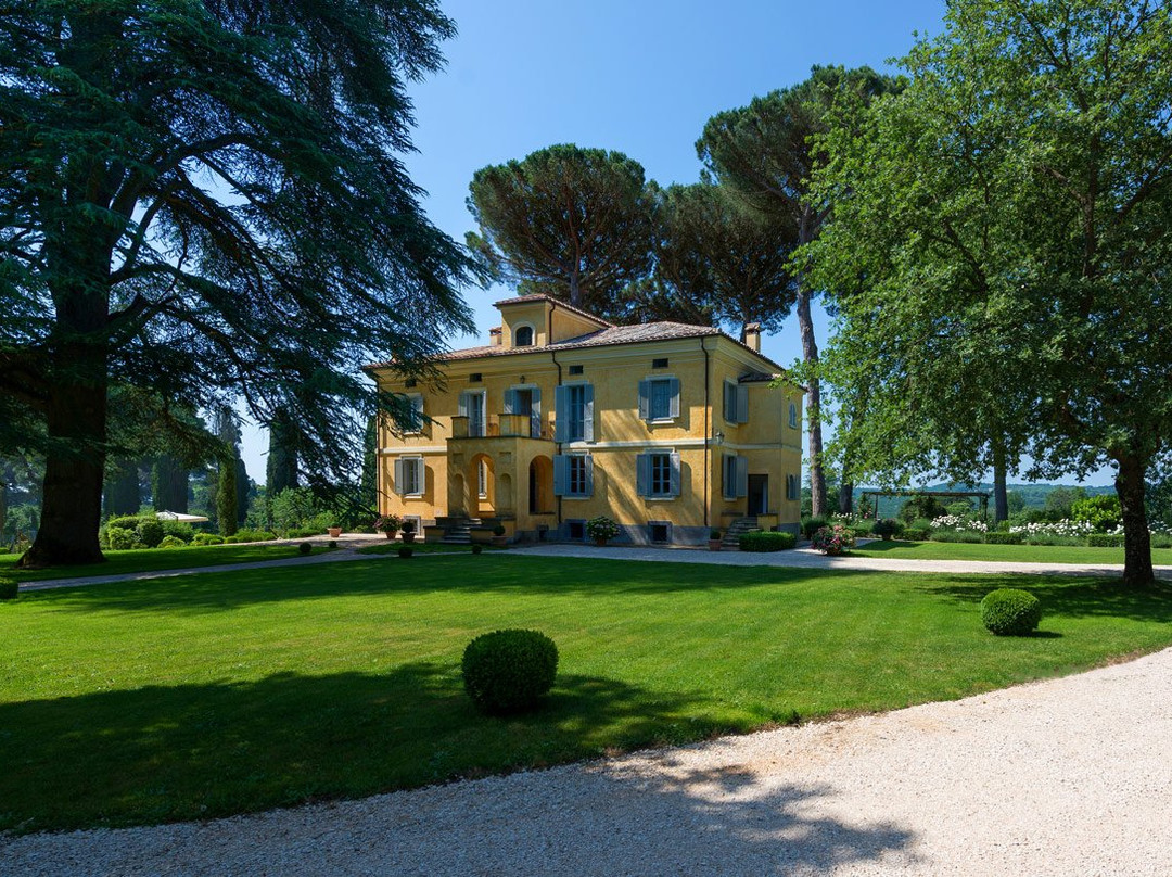 Barbarano Romano酒店住宿-Relais Villa La Trinita'