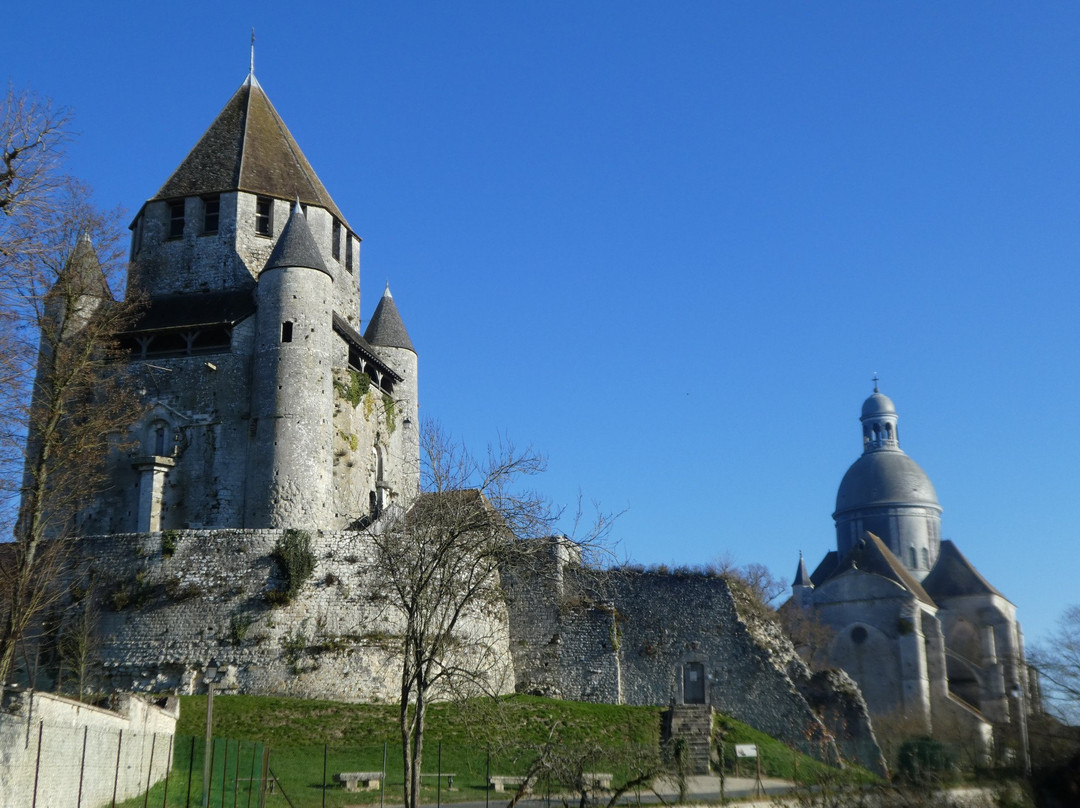 Saint-Nicolas-la-Chapelle旅游攻略图片